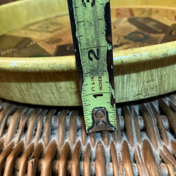 Vintage Liquor Labels Tin Metal Tray Decoupaged 13.5” Wide. - Picture 12 of 14